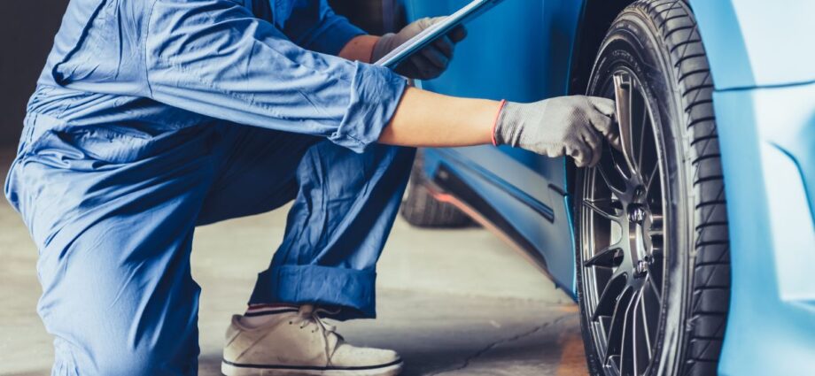 entretien régulier d'une voiture